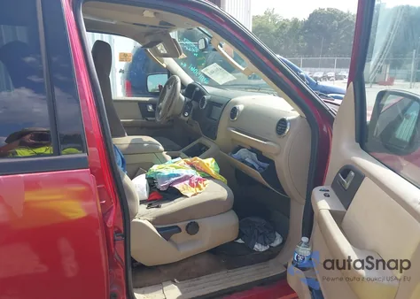 2004 Ford Expedition Xlt z USA, uszkodzony, nr VIN 1FMRU15W84LB47469